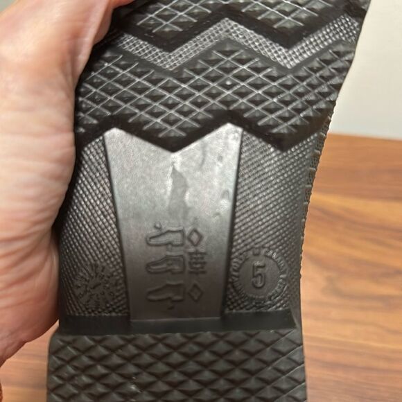 Kamik Kids NWOT Unisex Stomp Rainboots in Black. Size 5. - Picture 5 of 5